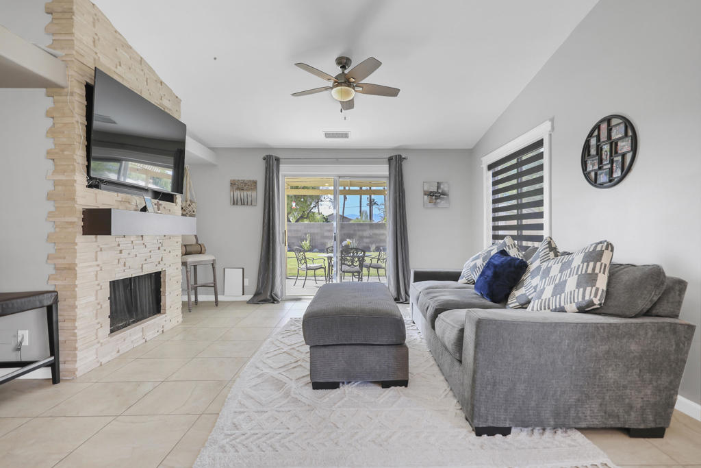 MLS #219135501DA image #17