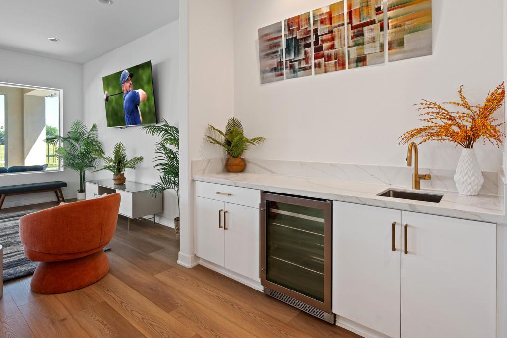 MLS #219135505DA image #24