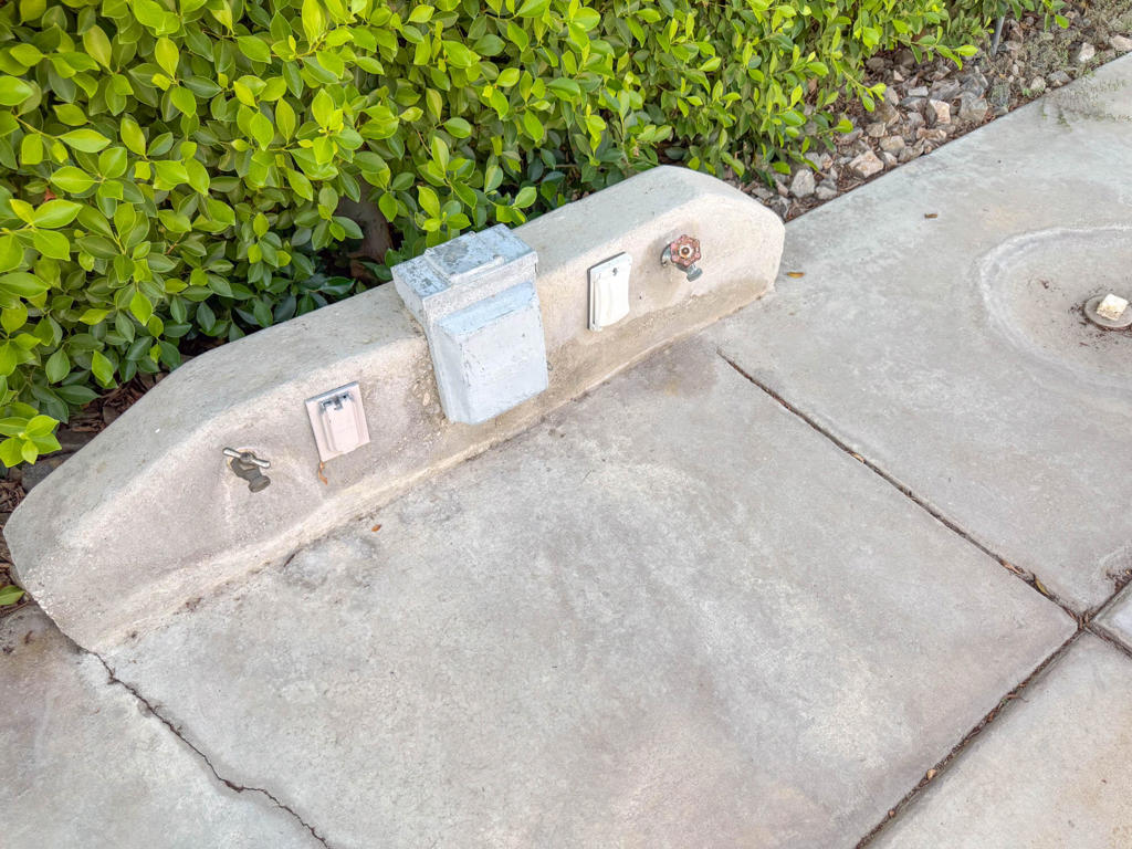 MLS #219135511DA image #3