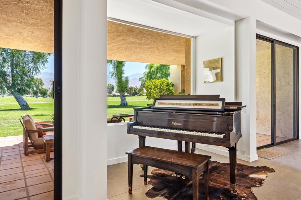 MLS #219135516DA image #15