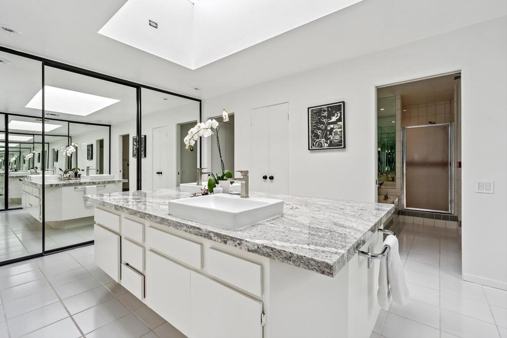 MLS #219135516DA image #35