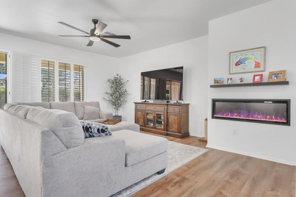 MLS #219135517DA image #5