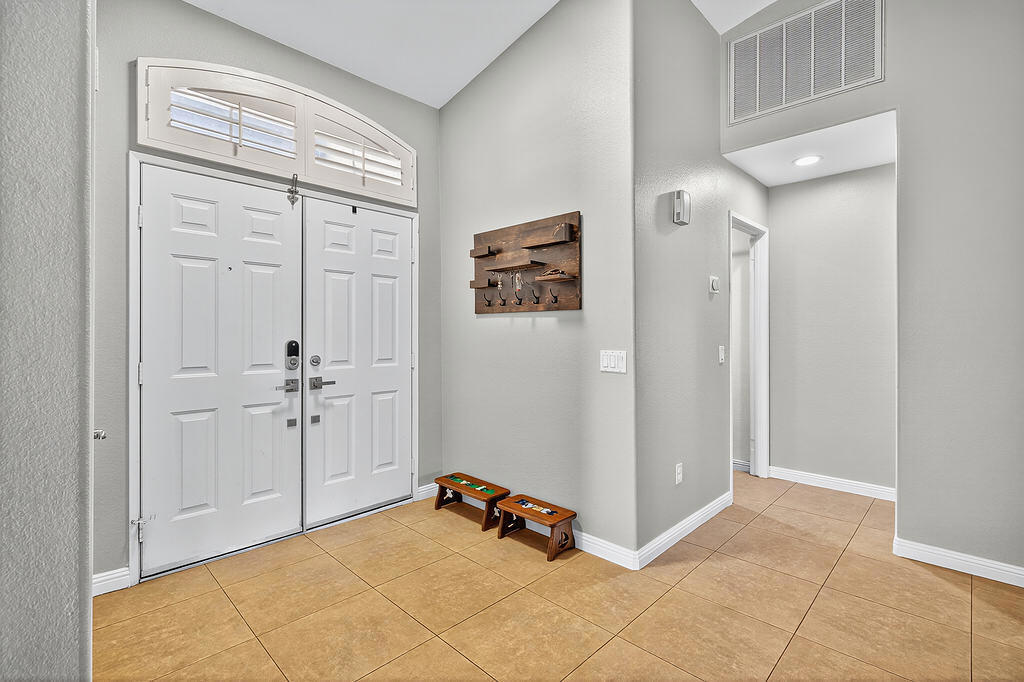 MLS #219135524DA image #4