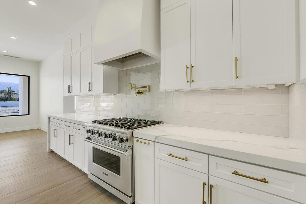 MLS #219135538DA image #15