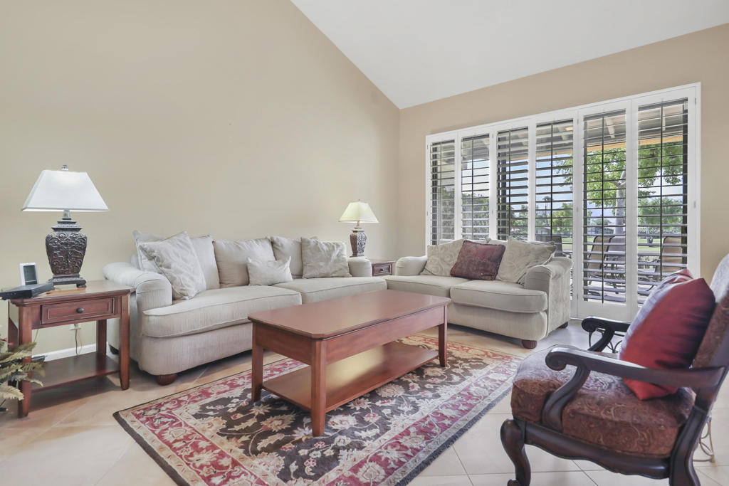 MLS #219135543DA image #10