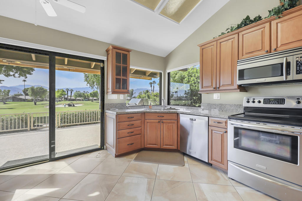 MLS #219135543DA image #12