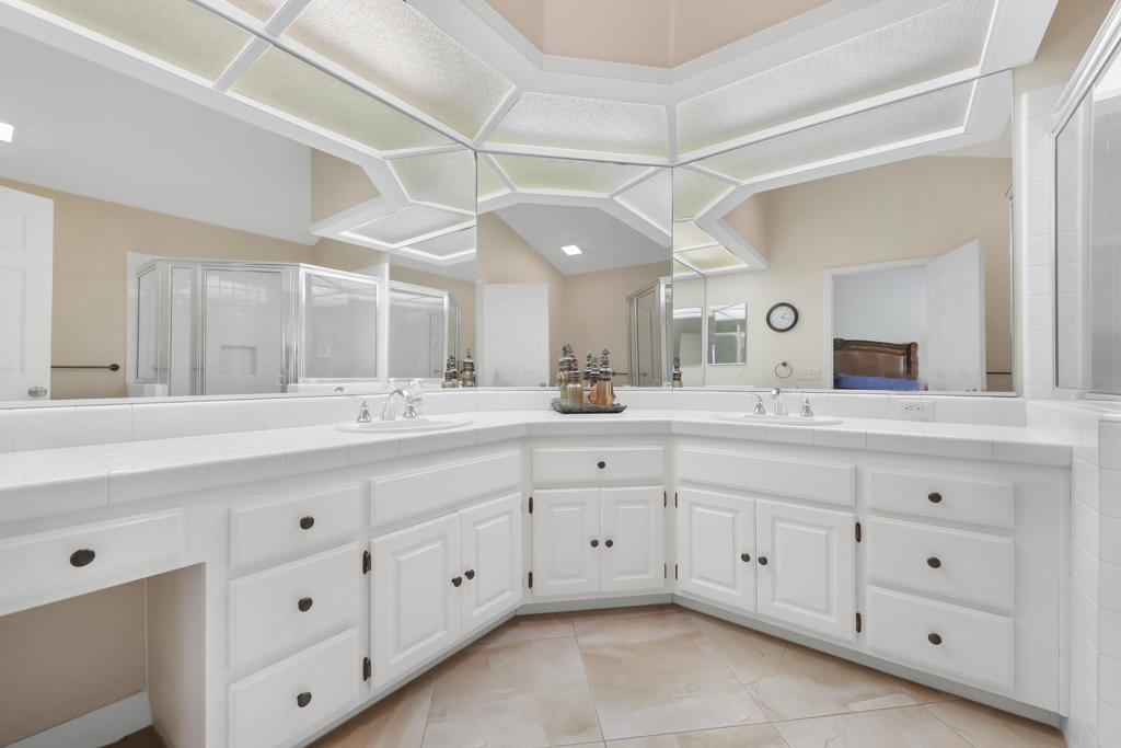 MLS #219135543DA image #23