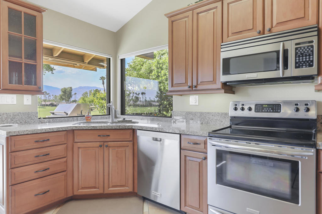 MLS #219135543DA image #3