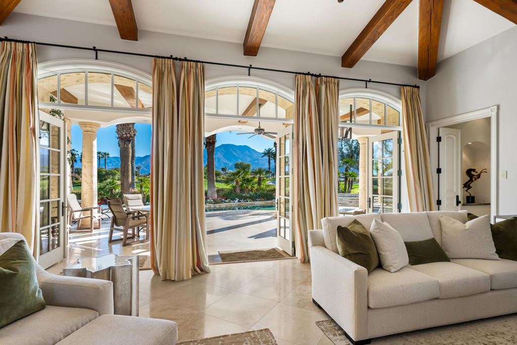 MLS #219135544DA image #5