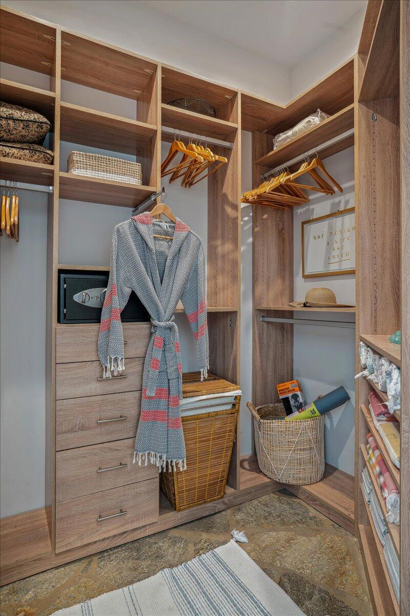 MLS #219135561DA image #25