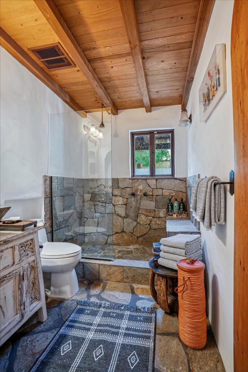 MLS #219135561DA image #39