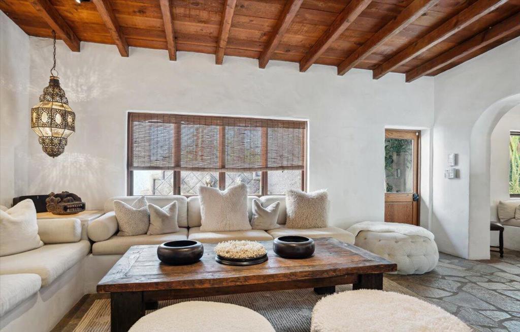 MLS #219135561DA image #6