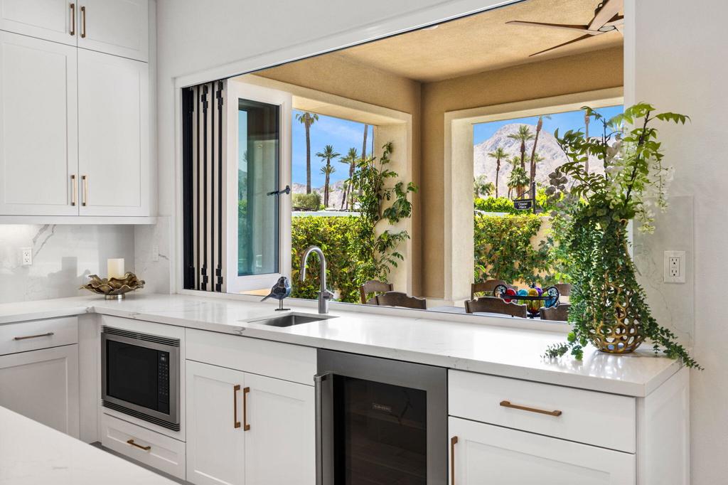 MLS #219135562DA image #10