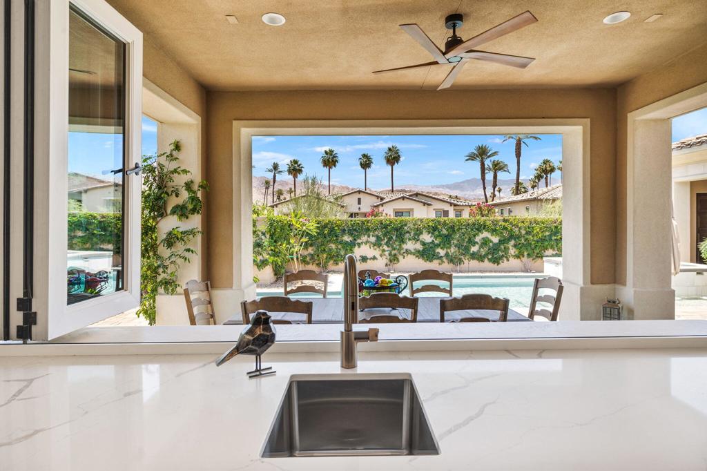 MLS #219135562DA image #11