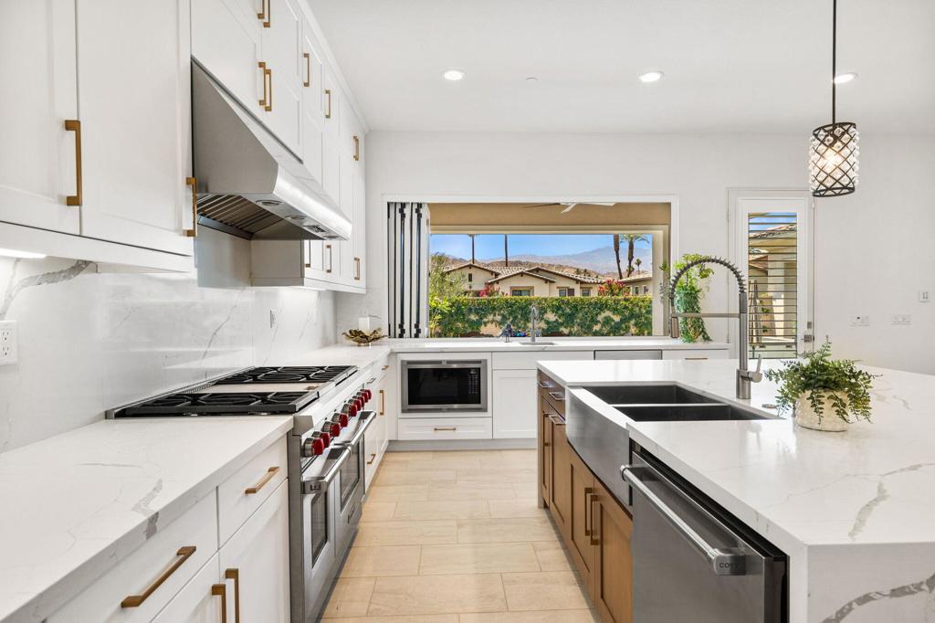 MLS #219135562DA image #12