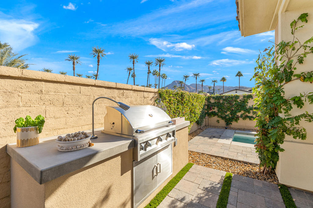 MLS #219135562DA image #8