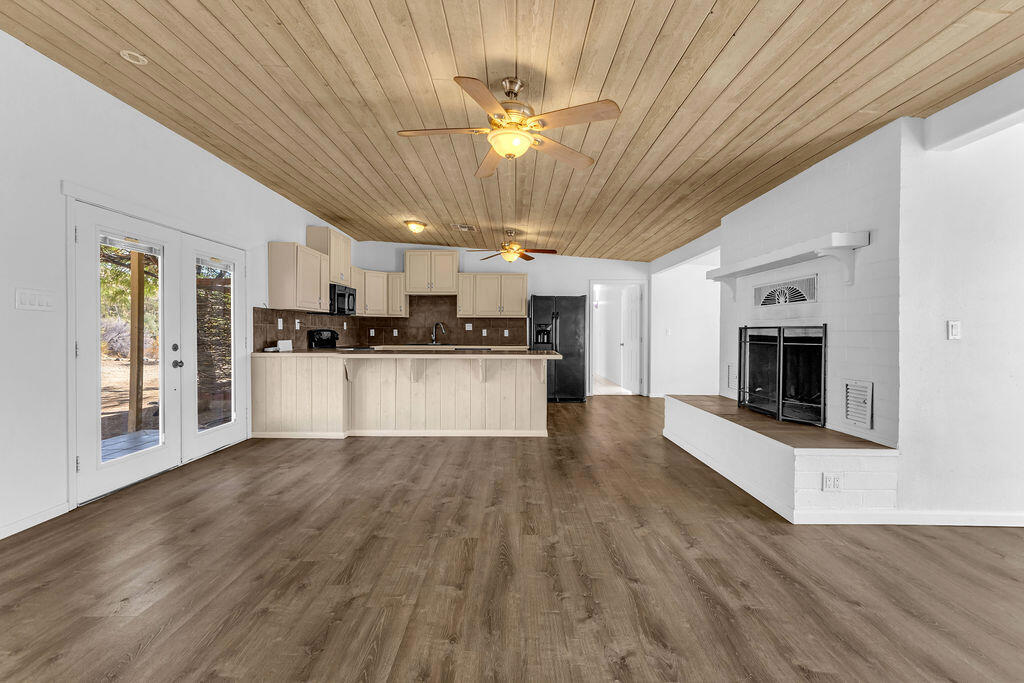 MLS #219135582DA image #12