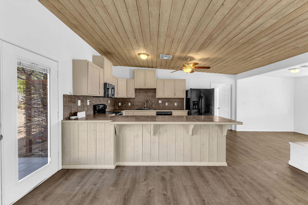 MLS #219135582DA image #19