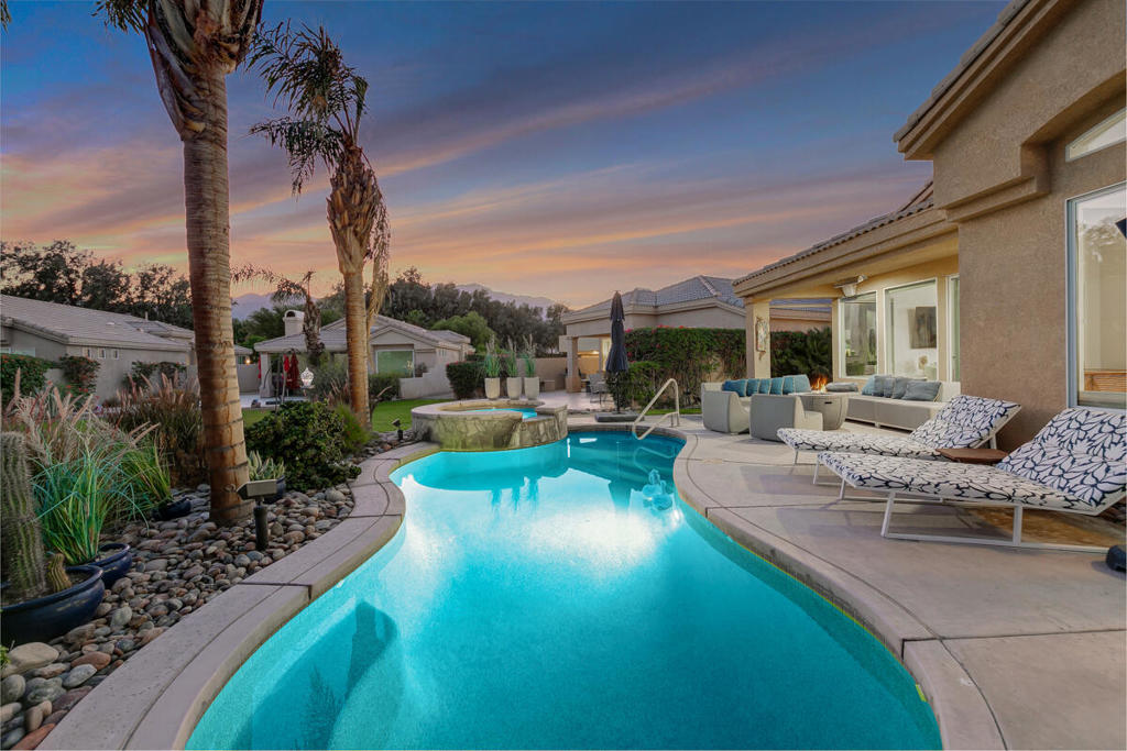 MLS #219135598DA image #16