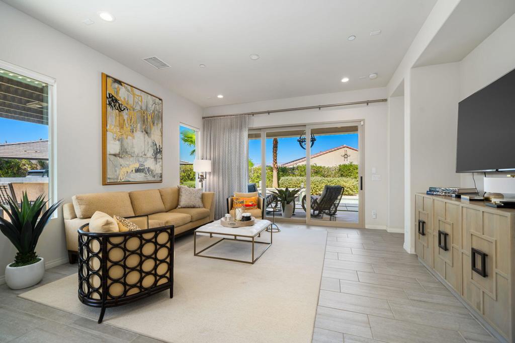 MLS #219135600DA image #12