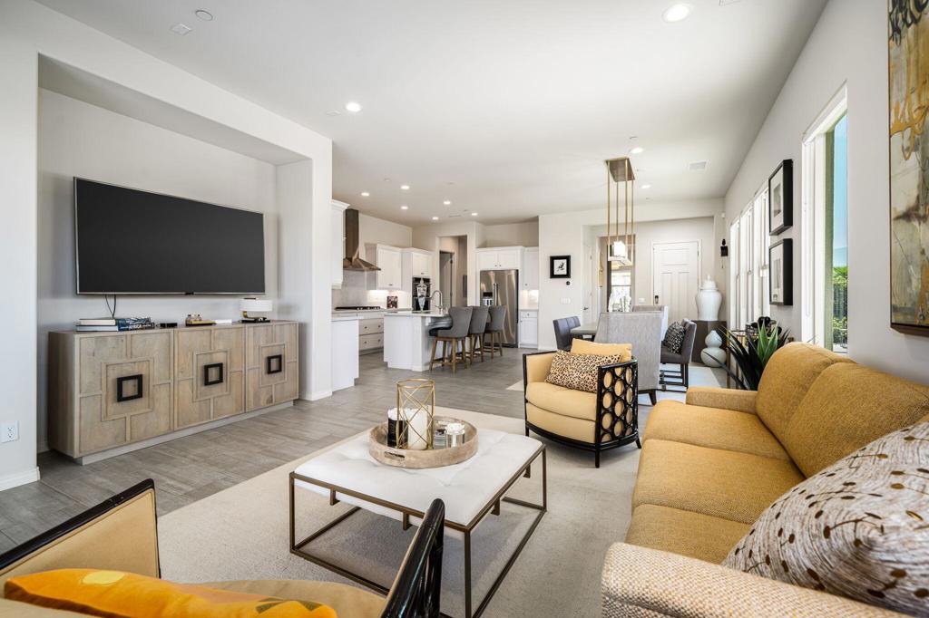 MLS #219135600DA image #15