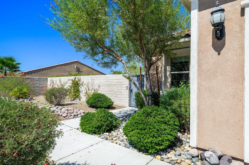 MLS #219135600DA image #3