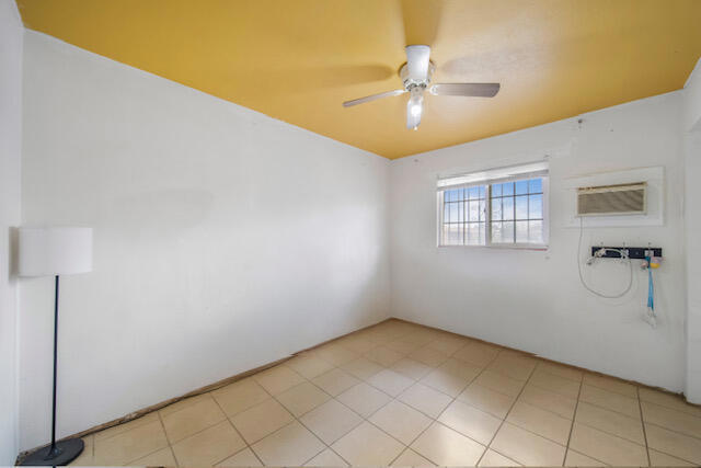 MLS #219135604DA image #16