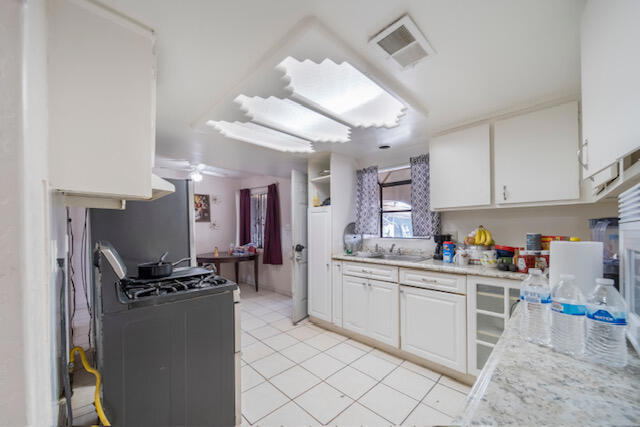 MLS #219135604DA image #4