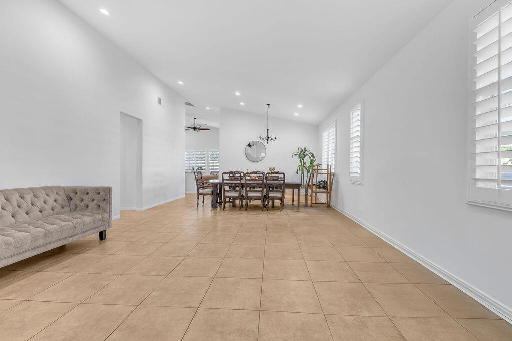 MLS #219135608DA image #11