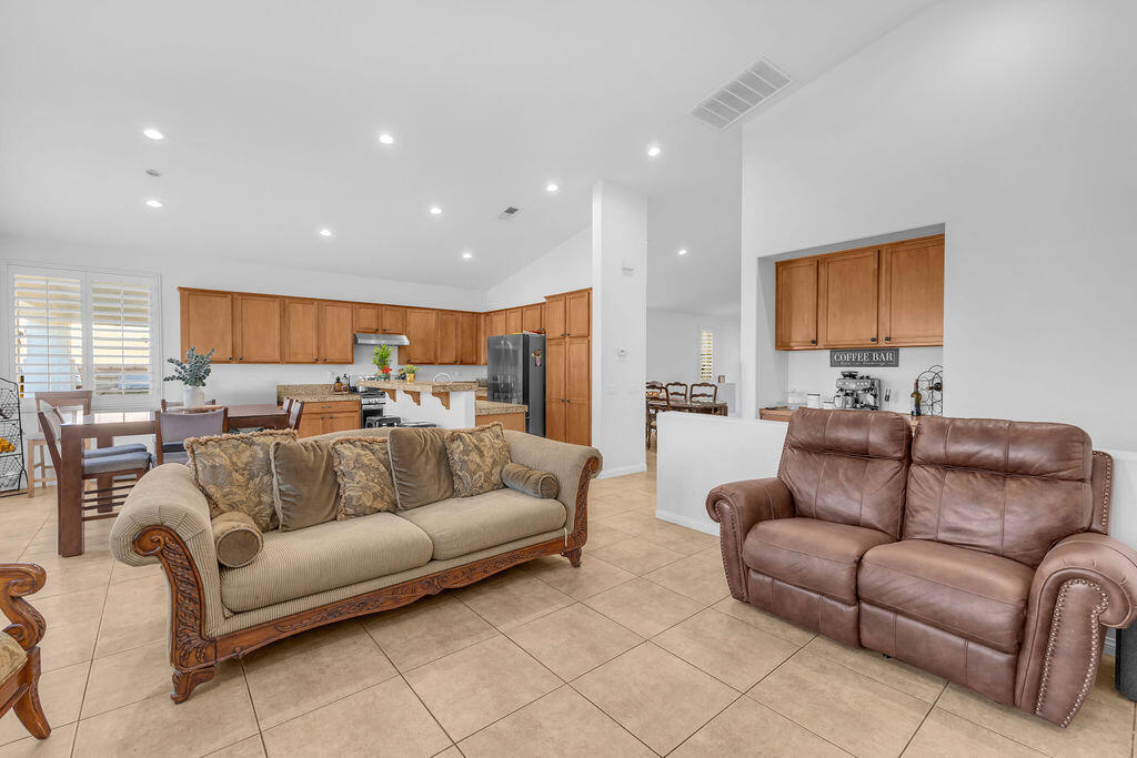 MLS #219135608DA image #19