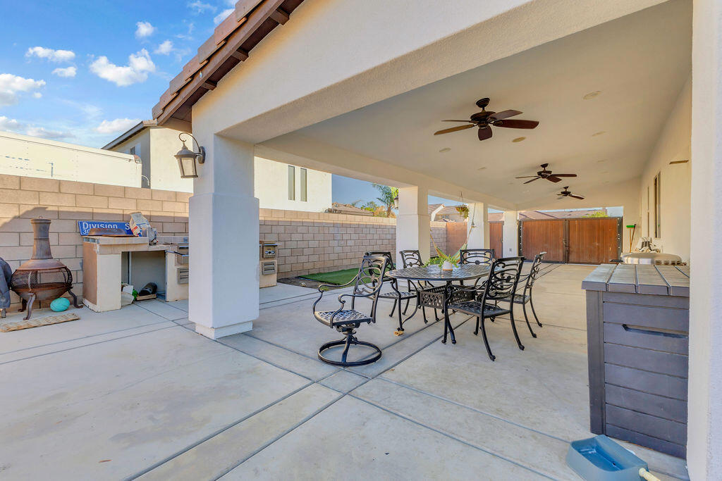 MLS #219135608DA image #3