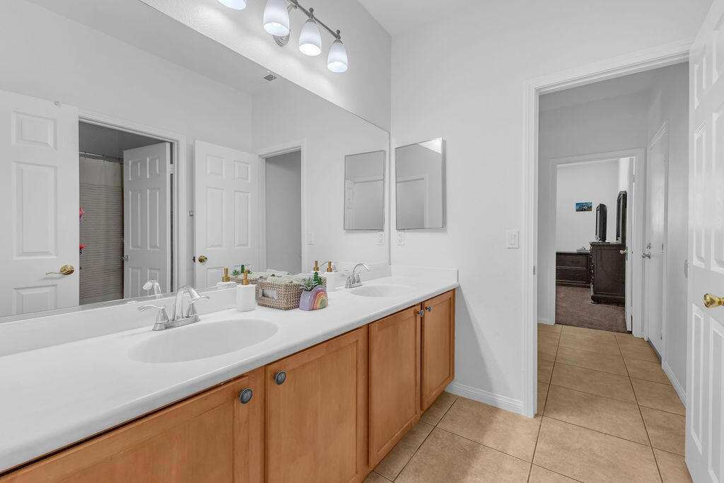 MLS #219135608DA image #35