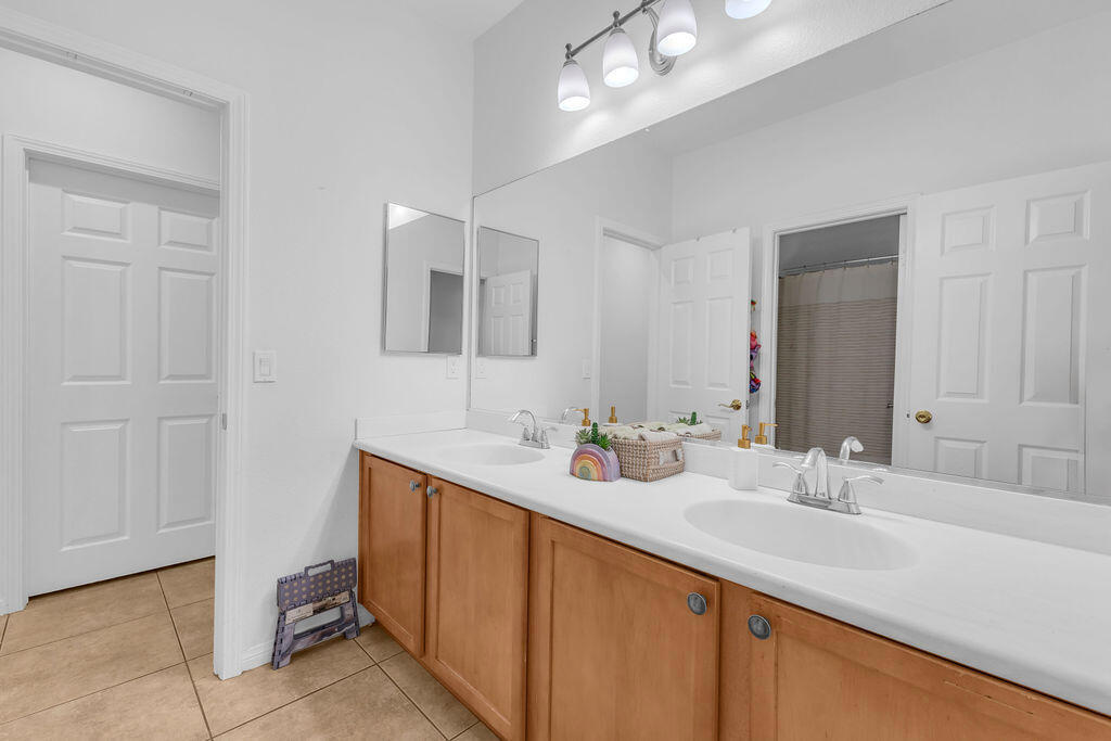 MLS #219135608DA image #36