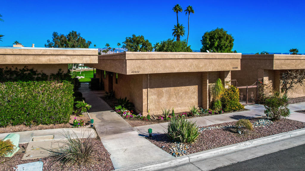 MLS #219135617DA image #5