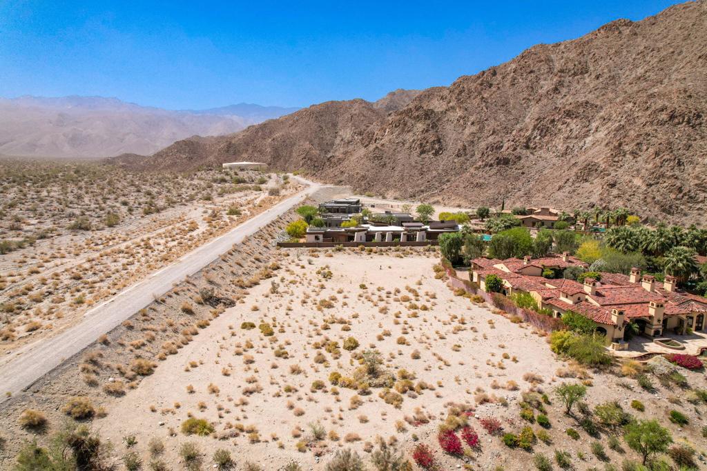 MLS #219135618DA image #14