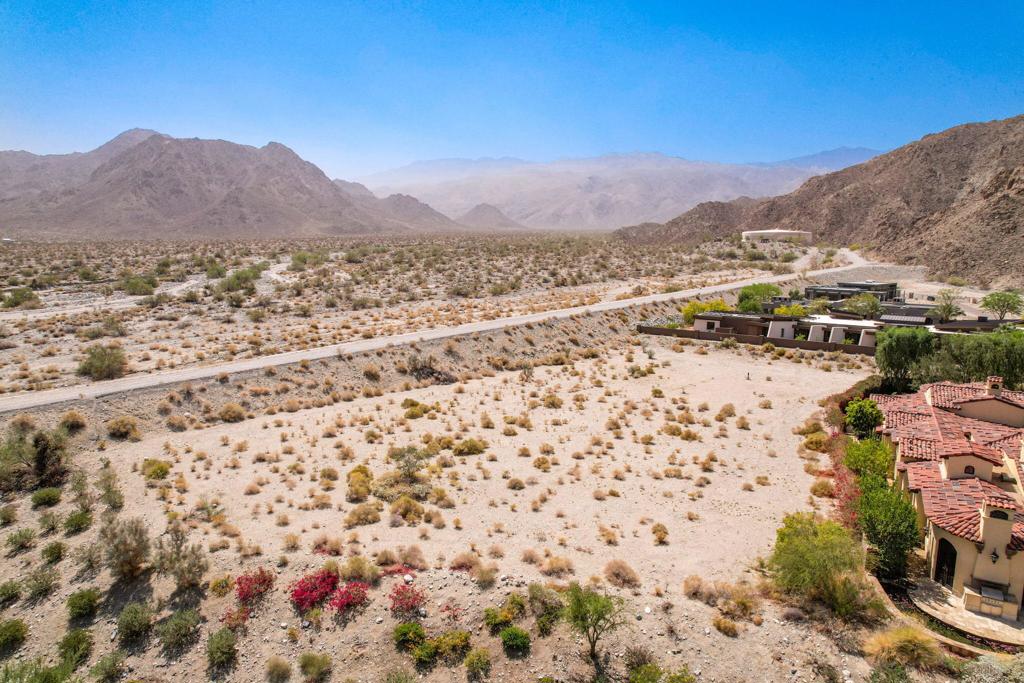 MLS #219135618DA image #15