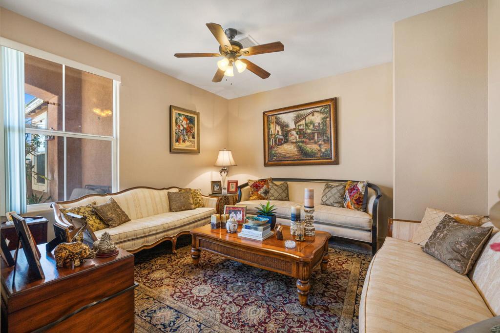 MLS #219135629DA image #9