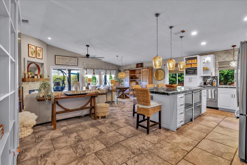 MLS #219135636DA image #4