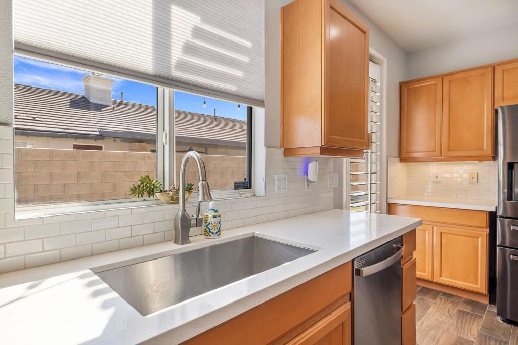 MLS #219135643DA image #9