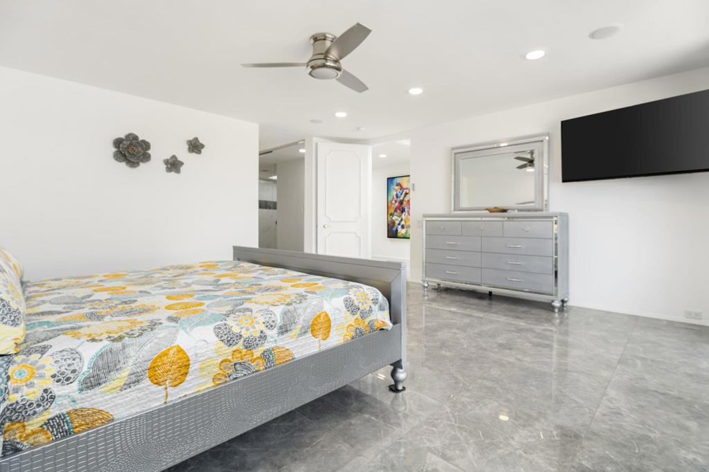 MLS #219135645DA image #20