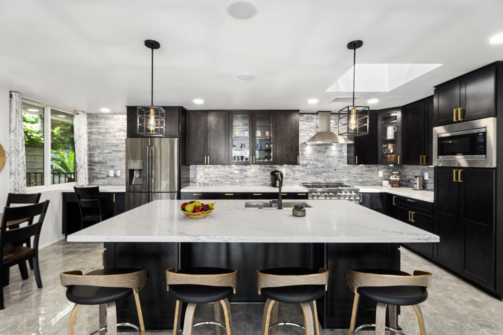 MLS #219135645DA image #5