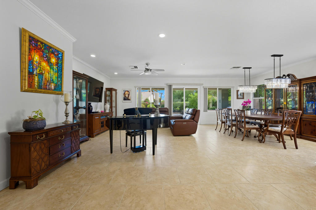 MLS #219135650DA image #5