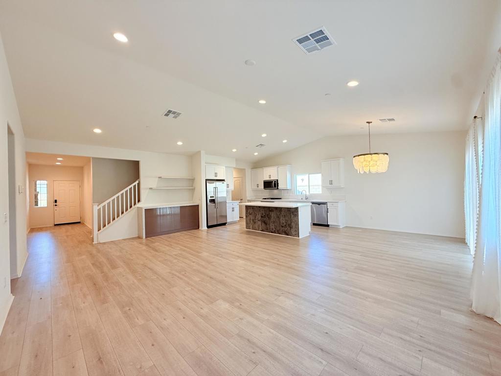 MLS #219135653DA image #12