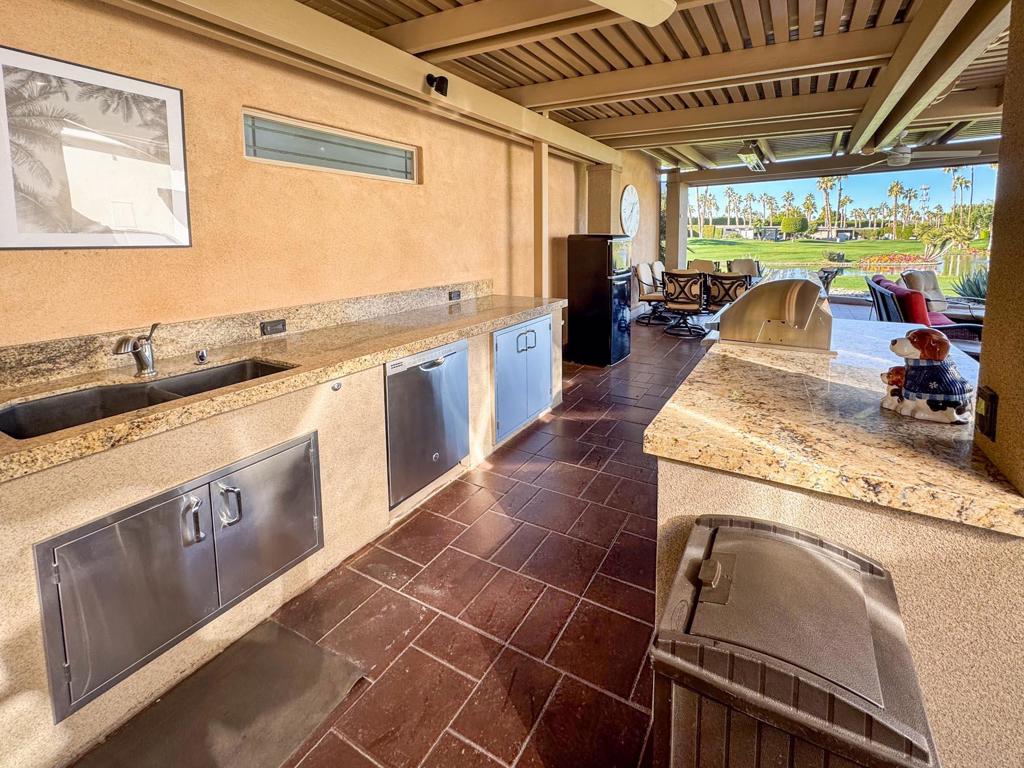 MLS #219135681DA image #4