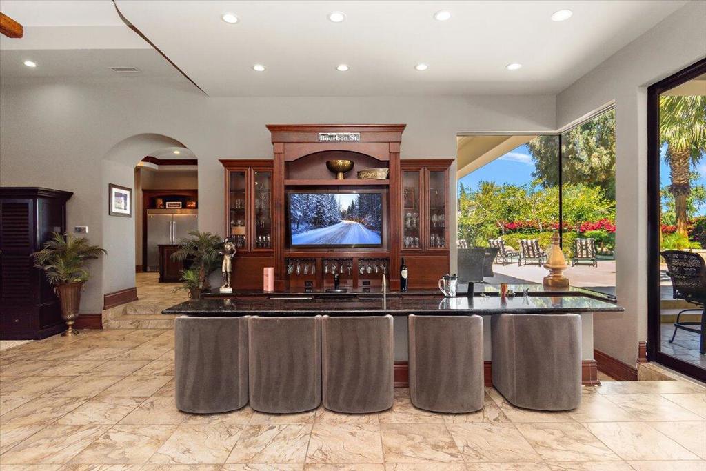 MLS #219135701DA image #9