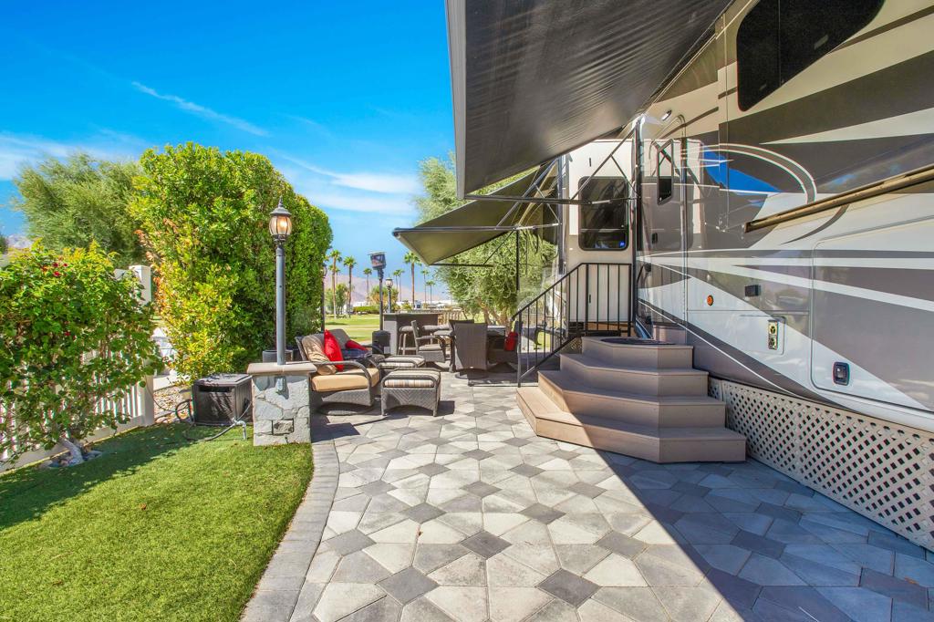 MLS #219135702PS image #11