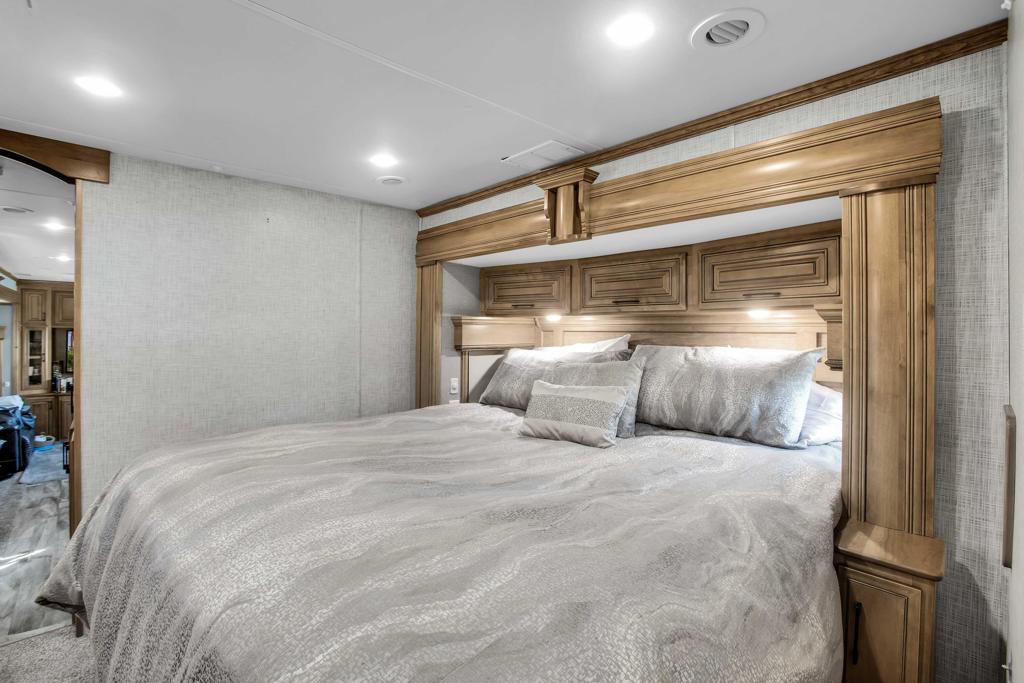 MLS #219135702PS image #16