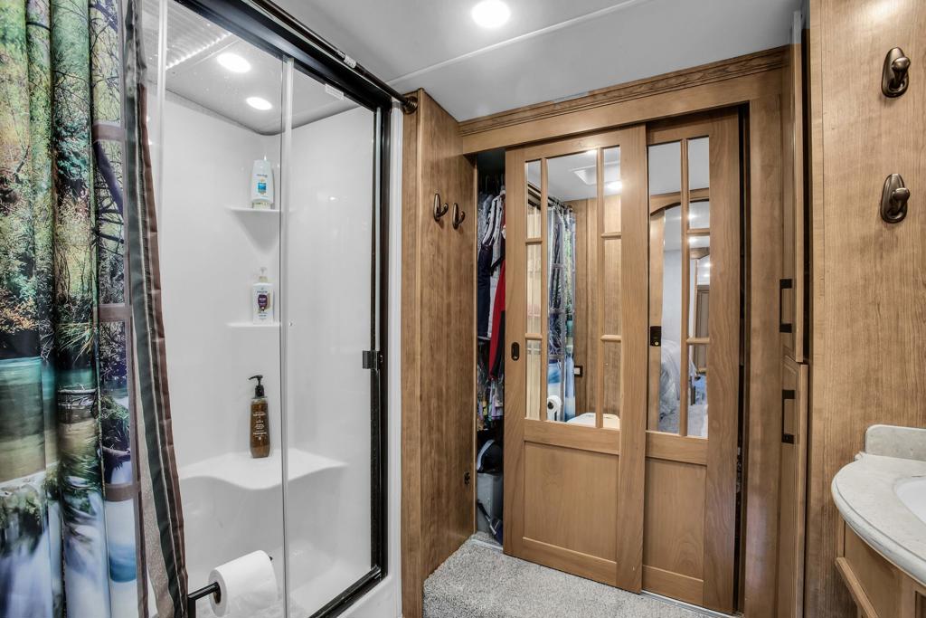 MLS #219135702PS image #17