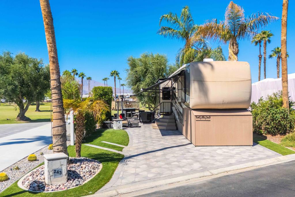 MLS #219135702PS image #6