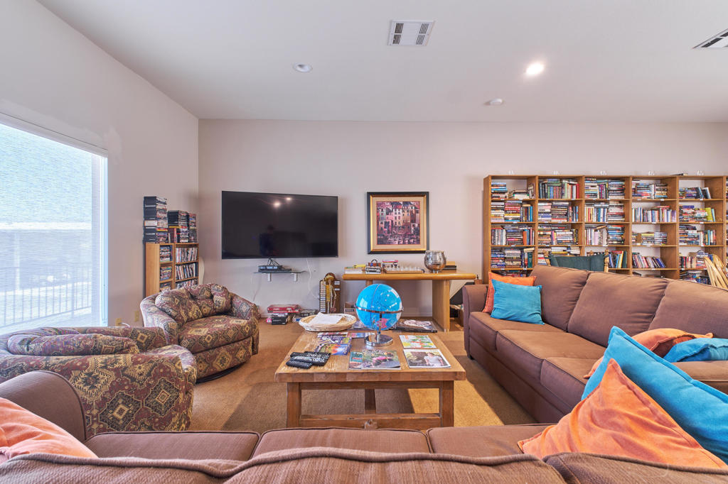 MLS #219135703DA image #33